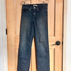 Levi’s 314 Shaping Straight Leg Jeans